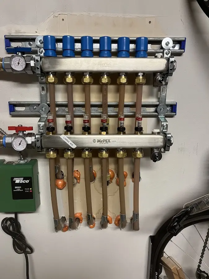 Plumber performing Leak Detection at a residential property in Bushnell