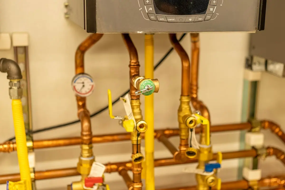 Licensed technician providing Pipe Repair for a homeowner in Bushnell